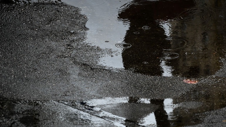 Πτώση θερμοκρασίας με βροχές και αφρικανική σκόνη